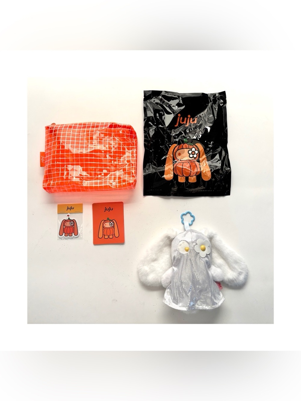 CJ Hendry Halloween Ghost Juju